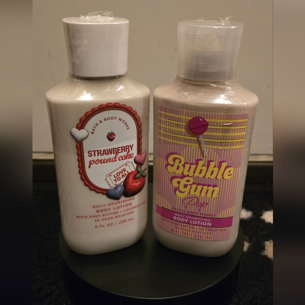 Bath & Body Works Strawberry Pound Cake and Bubble Gum Pop Body Lotion Set